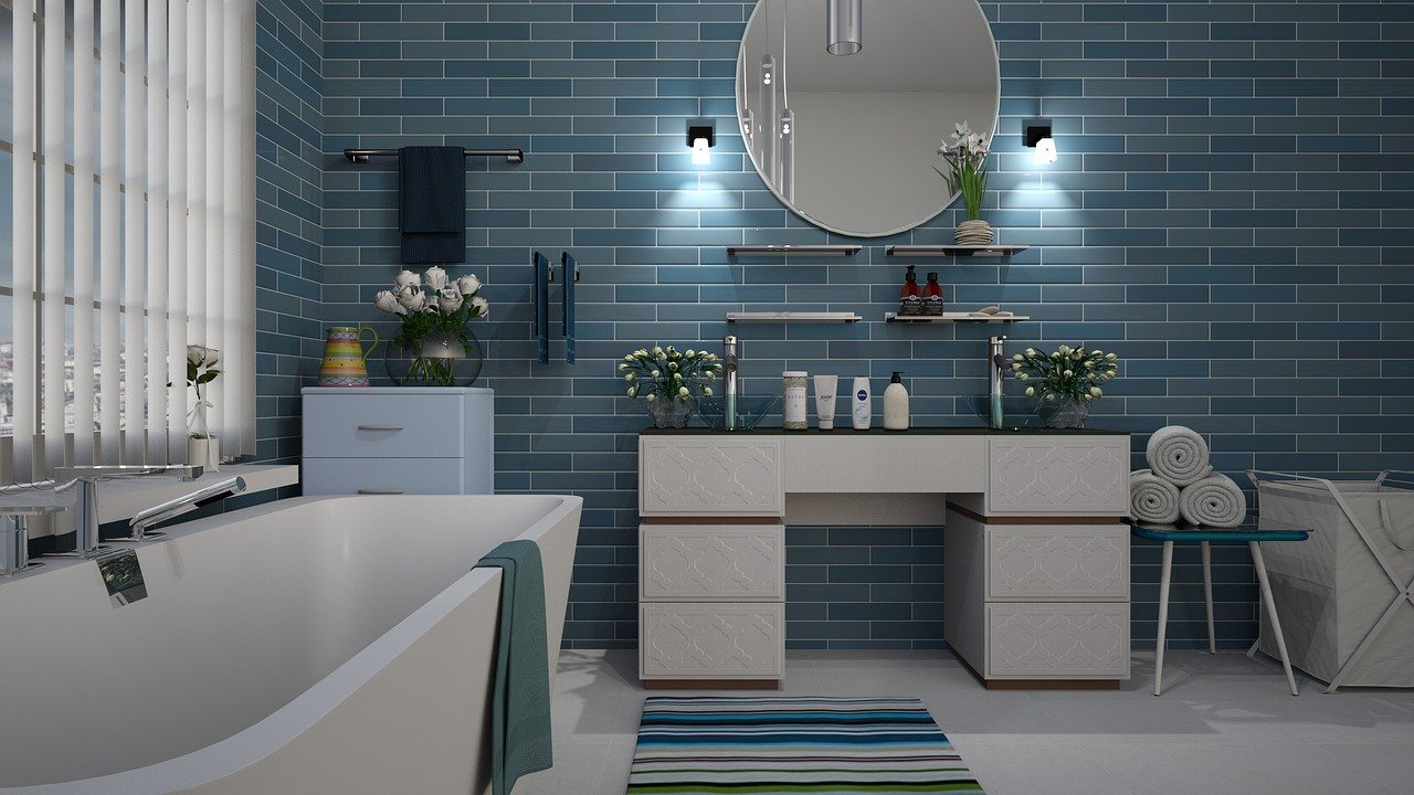 Wakacyjne dekoracje do łazienki – zobacz tutorial!